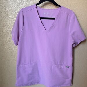 Figs Women's Short Sleeve V-Neck Top in Dusk Purple